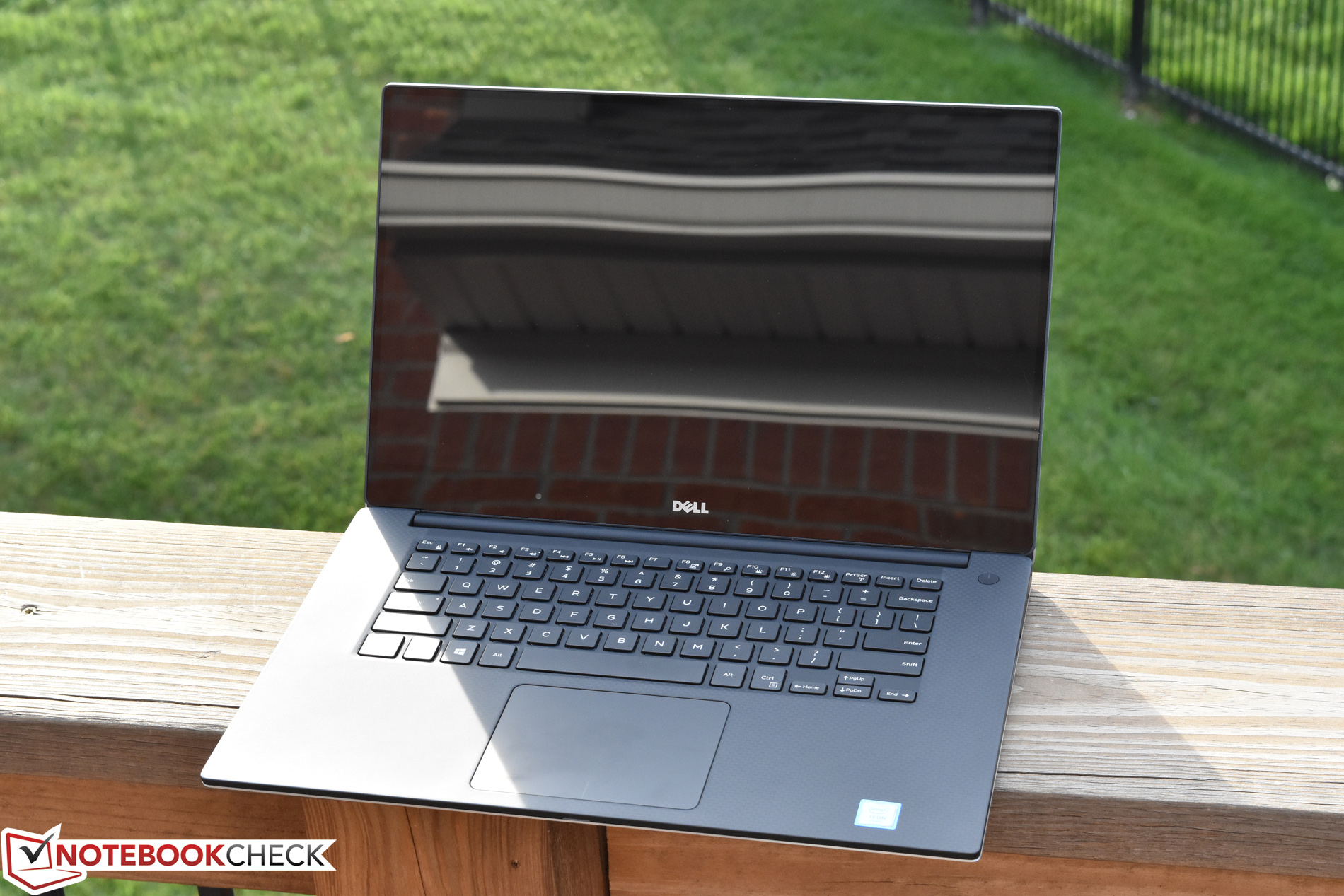 Laptop poleasingowy Dell Precision 5520